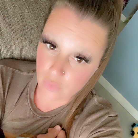 danielleconn794